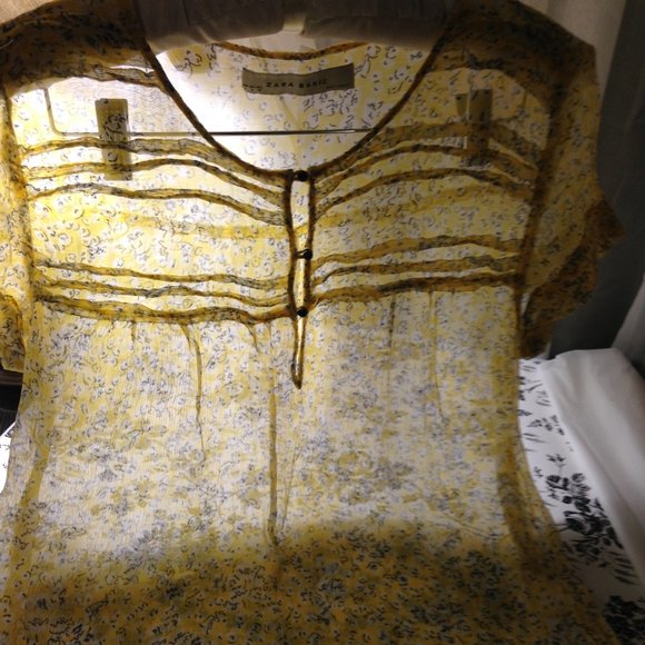 Zara Basic Floral So Soft Sheer Blouse - Picture 11 of 16